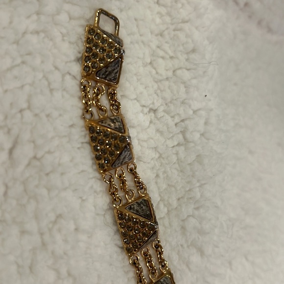 Tat 2 gold pyramid bracelet with rhinestone diamonds on the outside of pyramid - Picture 5 of 11